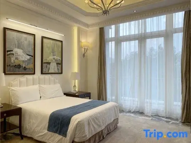 Duplex Suite with balcony