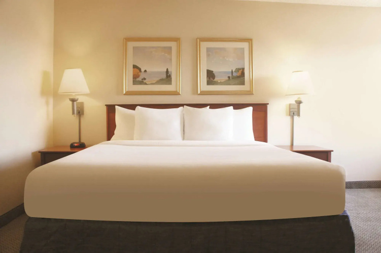 La Quinta Inn  Suites El Paso West Bartlett