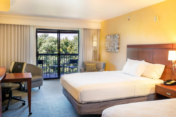 Courtyard by Marriott Kingston