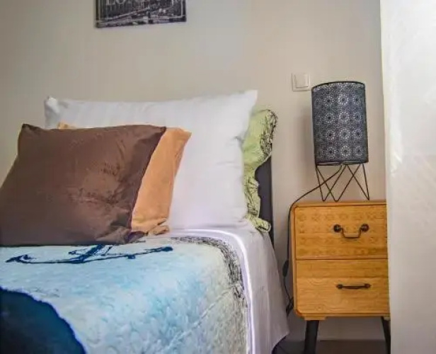 Marina Apartments Vir