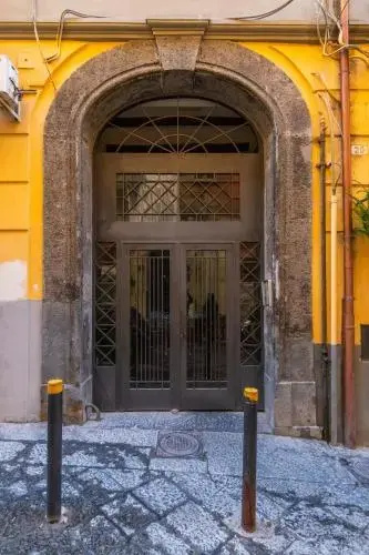 La Pazziella Flat