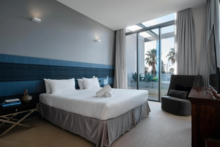 Luxury Bondi Beachside Apartment - Pacific