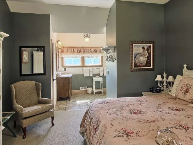 Grand Victorian B&B Inn