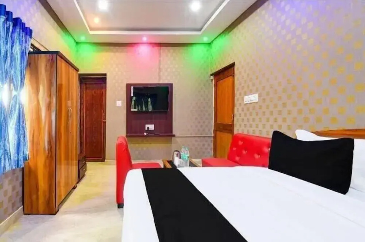 Hotel Lavish Inn