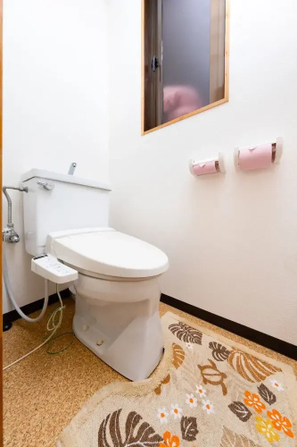 Yolee Guest House