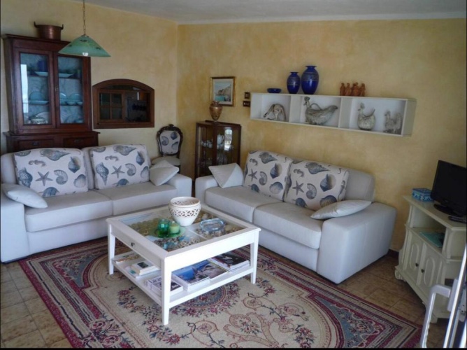 2 Bedrooms Cottage
