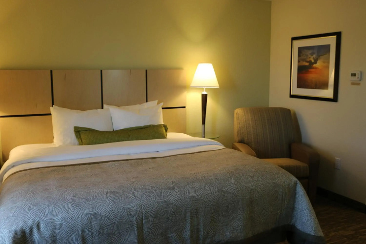Candlewood Suites Bloomington by IHG