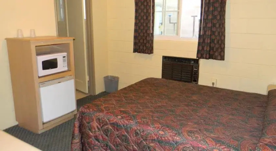 Budget Inn