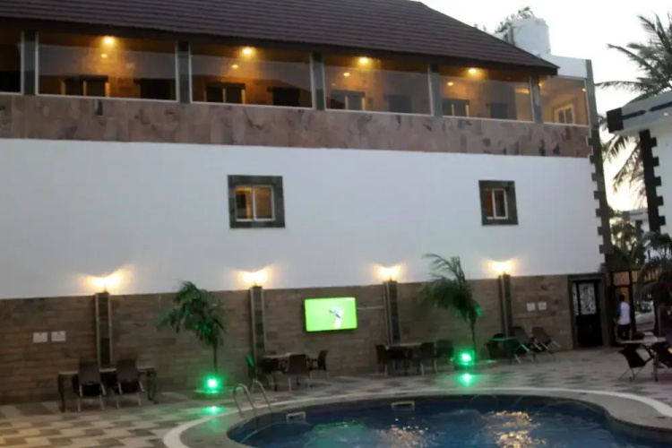 R & K Guest Palace