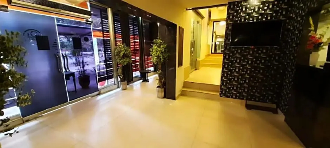 Hotel Royal Lahore
