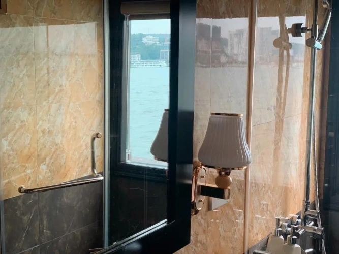 Family Suite with balcony