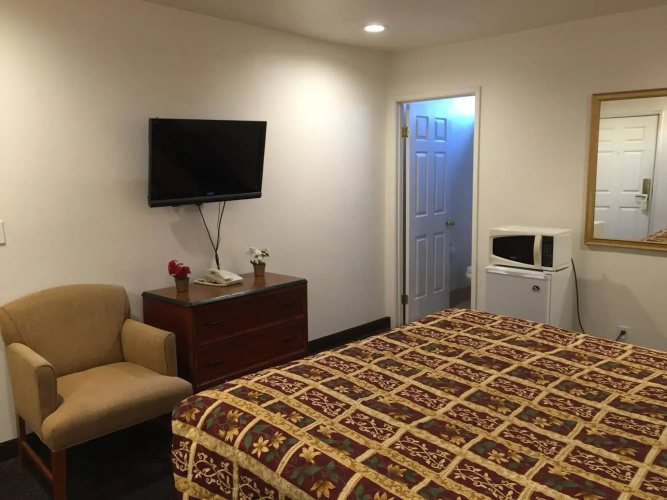 Escondido Inn