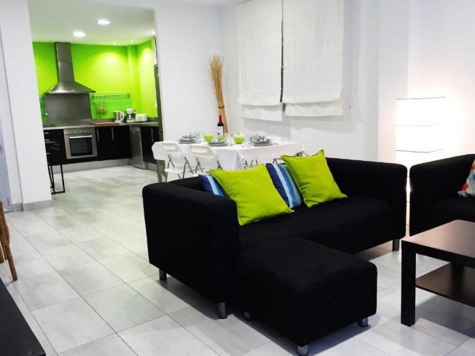 3 Bedrooms Apartment with ocean view