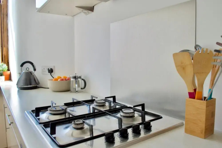 1 Bedroom Flat In Edinburgh