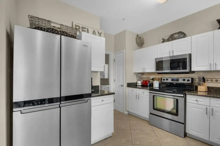 Bright 3BR Townhome Gulf Views Steps to Beach