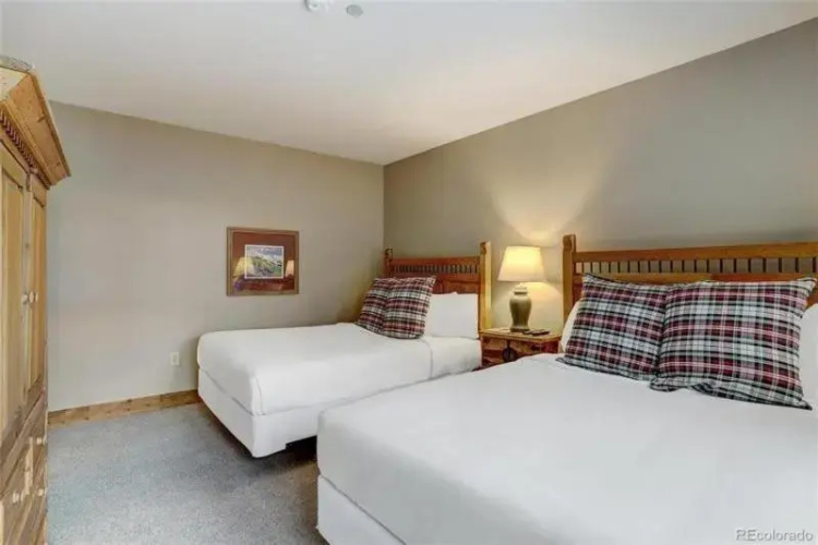 803 2 Jackpine