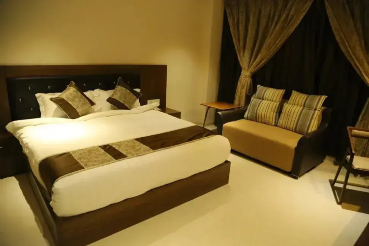 Gloria Inn