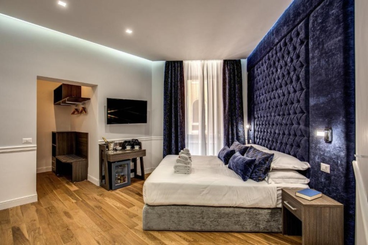Superior Family room