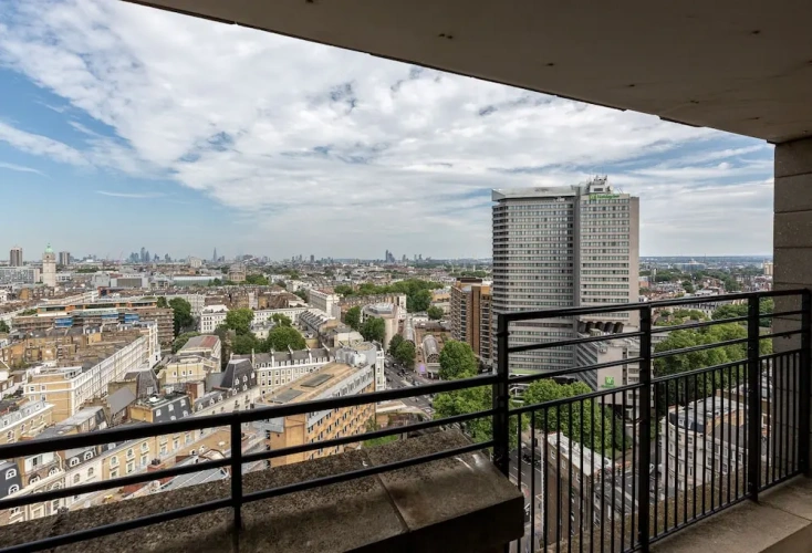 2 Bedrooms Luxury Duplex Apartment with balcony