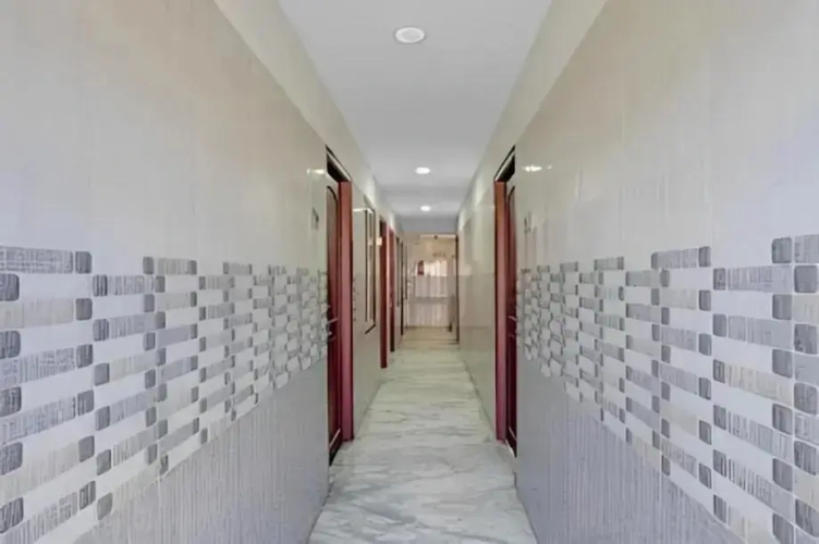 Royal Guest House