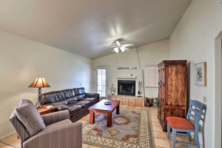 3 Bedrooms Cottage