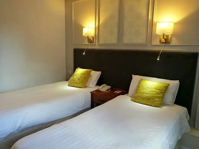 Classic Twin room