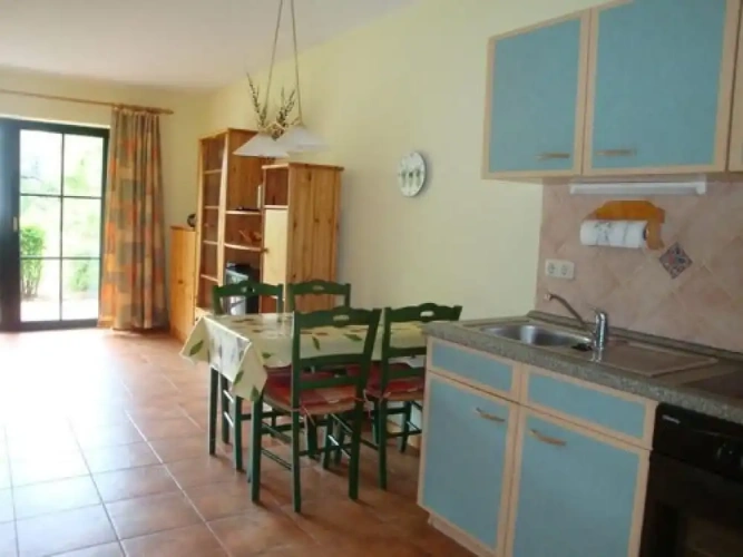 1 Bedroom Standard Family room with partial sea view