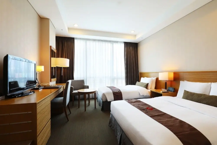 Standard Twin Family room