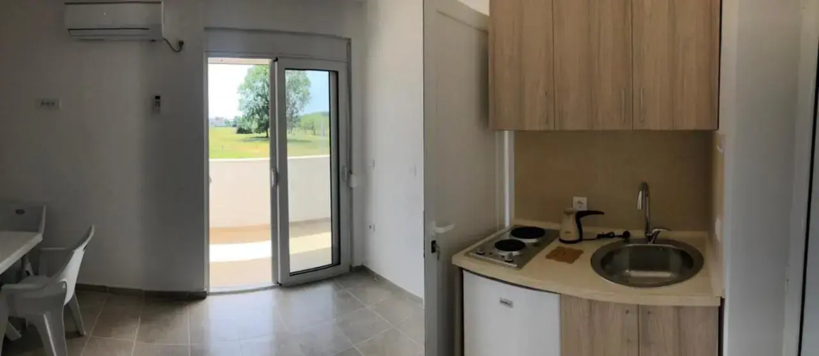 Ulcin Relax Apartments & Rooms