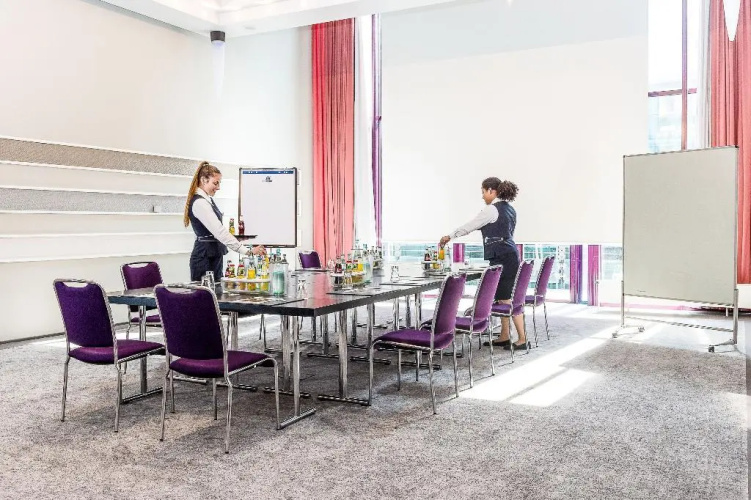 Maritim Hotel & Congress Centrum Bremen photo 35