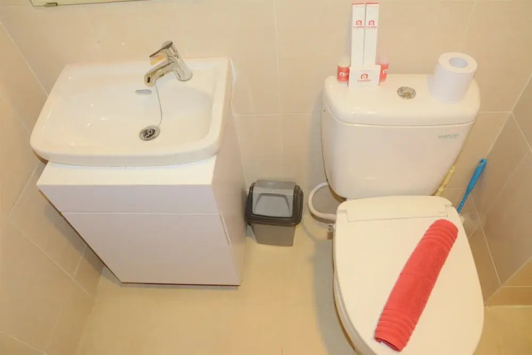 Minimalist Studio The Oasis Apartment Lippo Cikarang