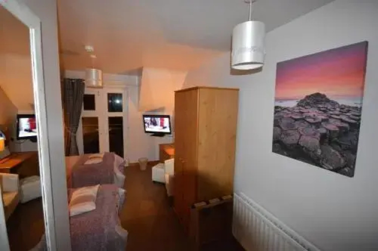 Crockatinney Guest House