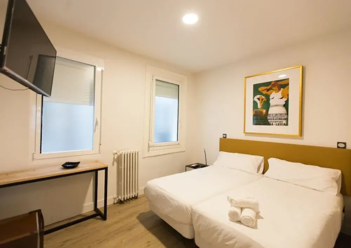 Central Roomss
