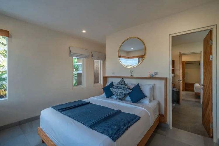 3 Bedrooms Executive Villa
