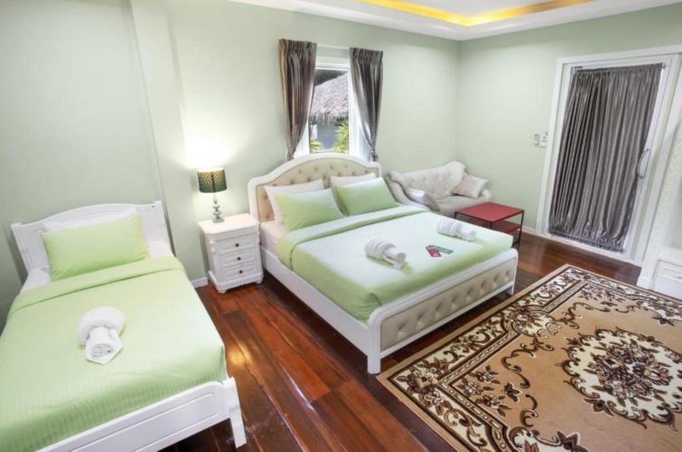 Standard Family room