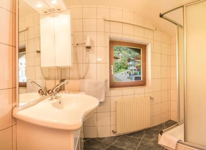 2 Bedrooms Double Apartment with balcony