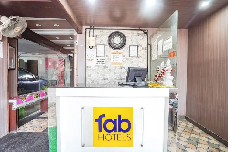 Fabhotel Krishna Heights