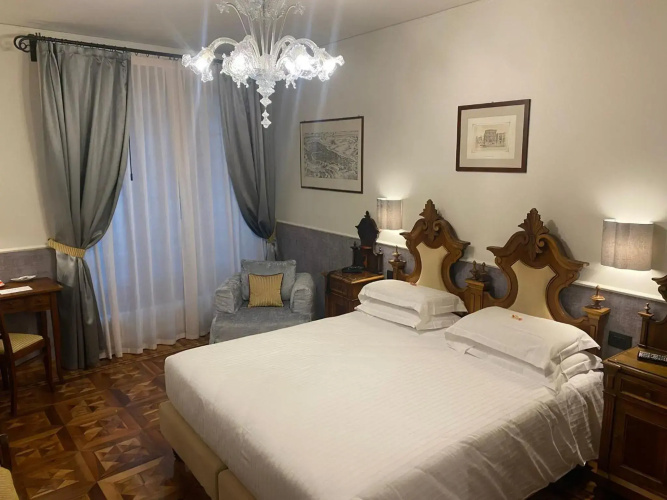 Pensione Accademia - Villa Maravege