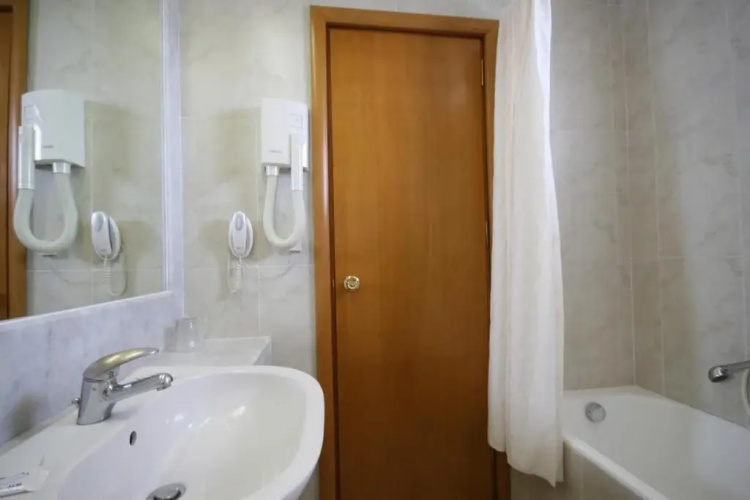 Tigaki Beach Hotel