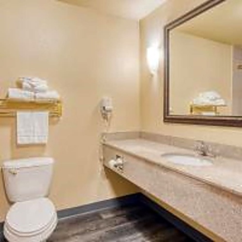 2 Bedrooms Suite