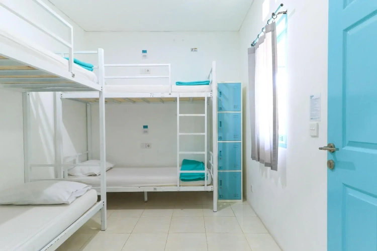 Bed in Dorm