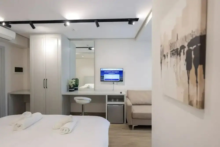 Grandstay Beach Room 01