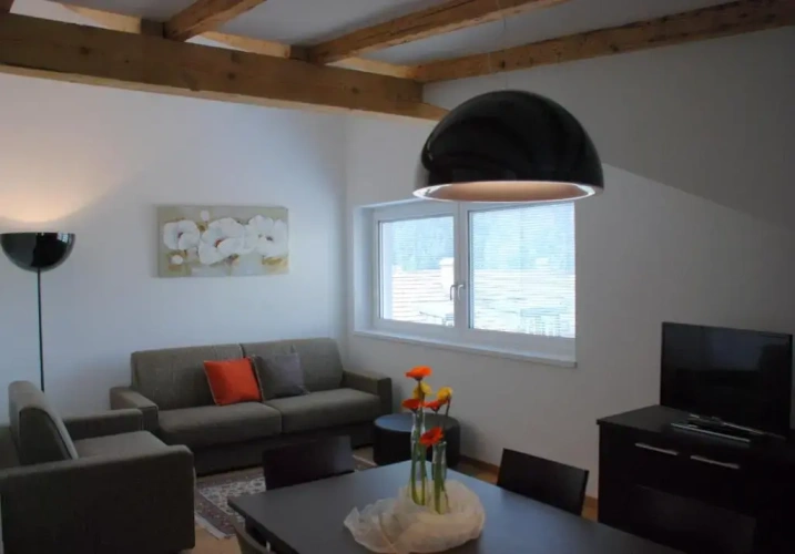 2 Bedrooms Luxury Apartment
