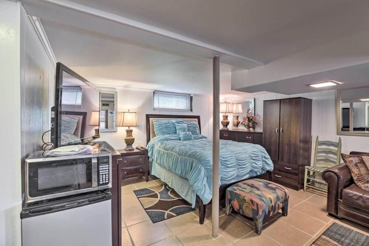 Guest rooms