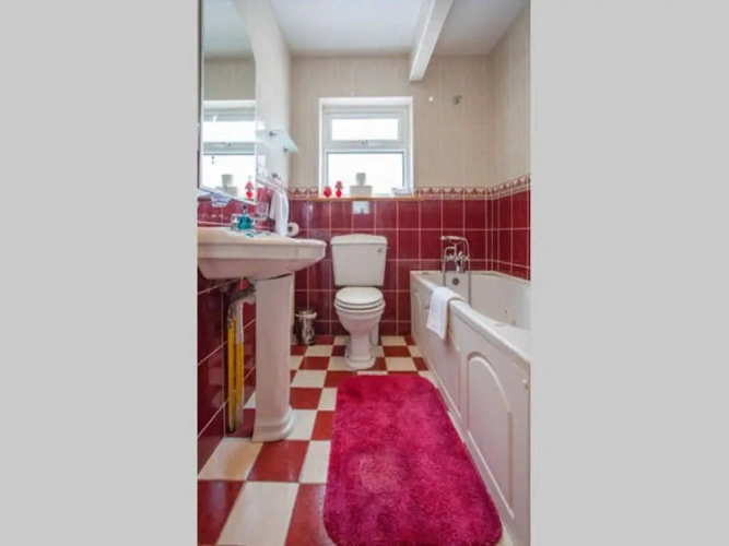 3 Bedrooms Comfort Cottage