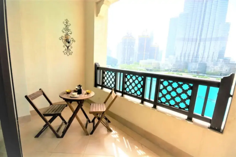 Incredible Stay at Dubai Old Town Souk Al Bahar