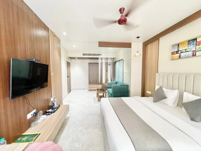 Premium Triple room