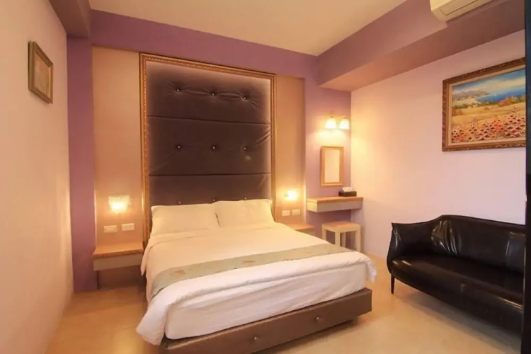 Farola Homestay