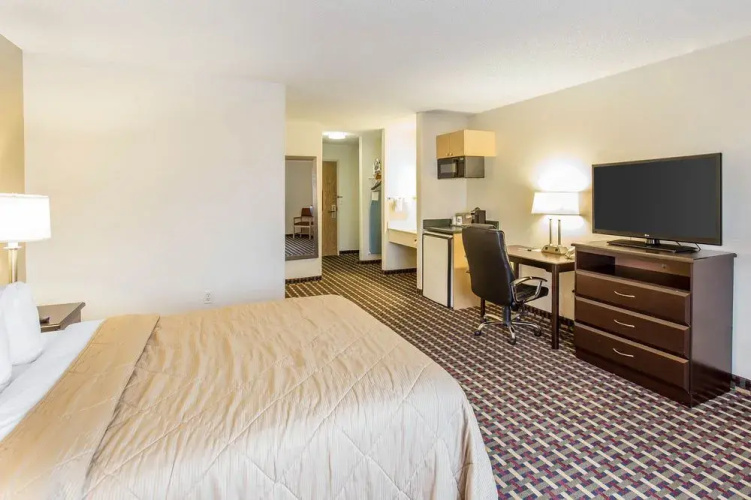 Quality Inn & Suites