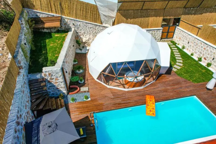 Kalkan Dome Suits & Deluxe